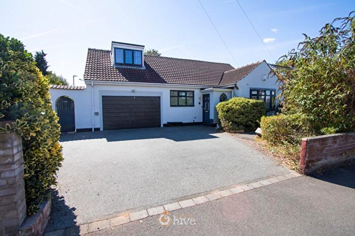 4 Bedroom Detached Bungalow For Sale In Ennerdale Road, Wheatley Hills, Doncaster, DN2