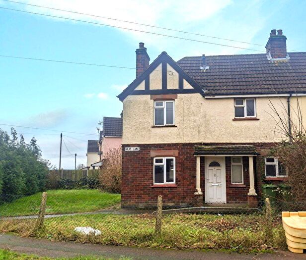 3 Bedroom Semi Detached House For Sale In Naas Lane, Lydney, GL15