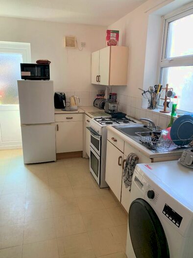 3 Bedroom Terraced House To Rent In Craddock Street, Cardiff(City), CF11