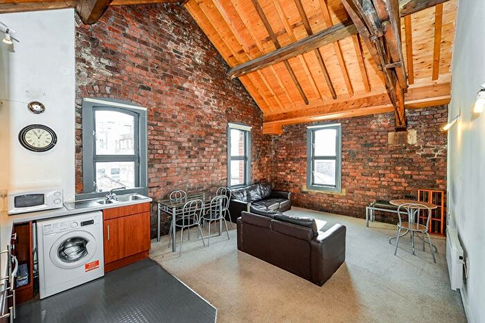 2 Bedroom Apartment To Rent In Henry Street, Liverpool, L1