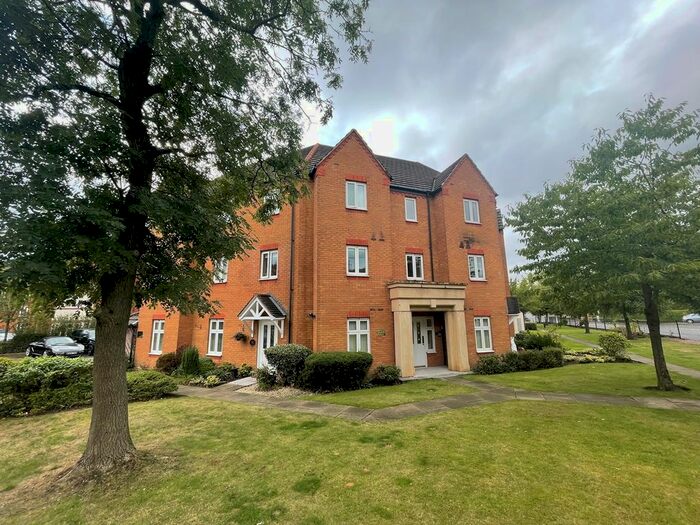 2 Bedroom Flat To Rent In The Briars, Aldridge, Walsall, WS9