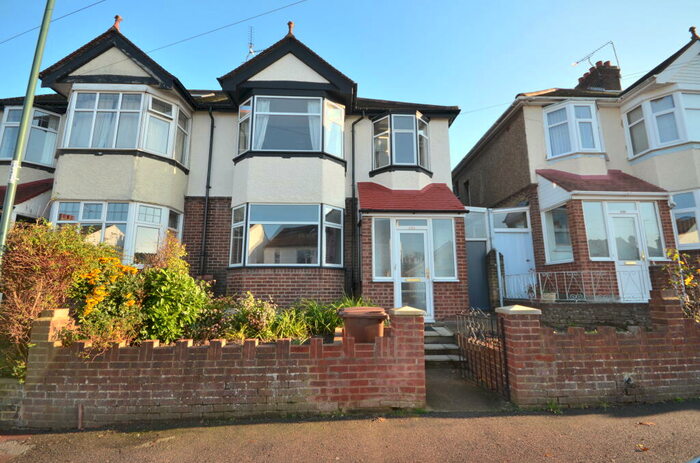 3 Bedroom Semi-Detached House To Rent In Barnsole Road, Gillingham, ME7