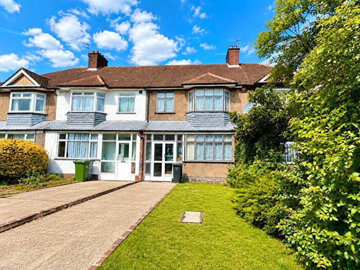 3 Bedroom Terraced House For Sale In Horncastle Road, London, SE12