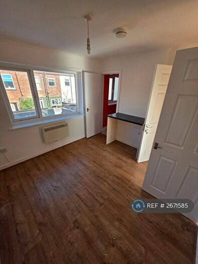1 Bedroom Flat To Rent In Liversidge Road, Birkenhead, CH42