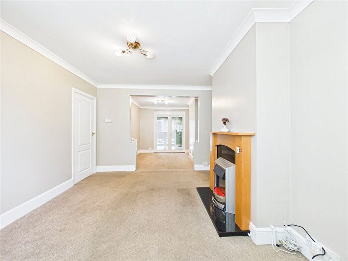 3 Bedroom Terraced House For Sale In Dawn Rise, Kingswood, Bristol, BS15