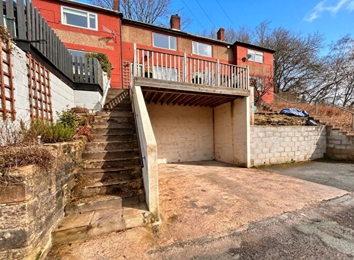 3 Bedroom House For Sale In Coronation Terrace, Sowerby Bridge, HX6
