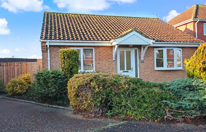 3 Bedroom Detached Bungalow To Rent In St. Peters Drive, Norwich, NR9