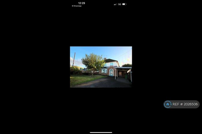 3 Bedroom Detached House To Rent In Central Avenue, Wellingborough, NN8