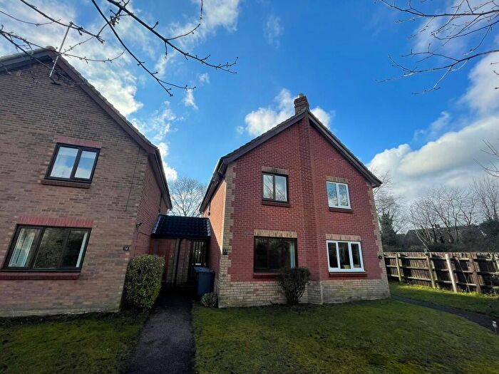 2 Bedroom Link Detached House To Rent In Burgess Place, IP5