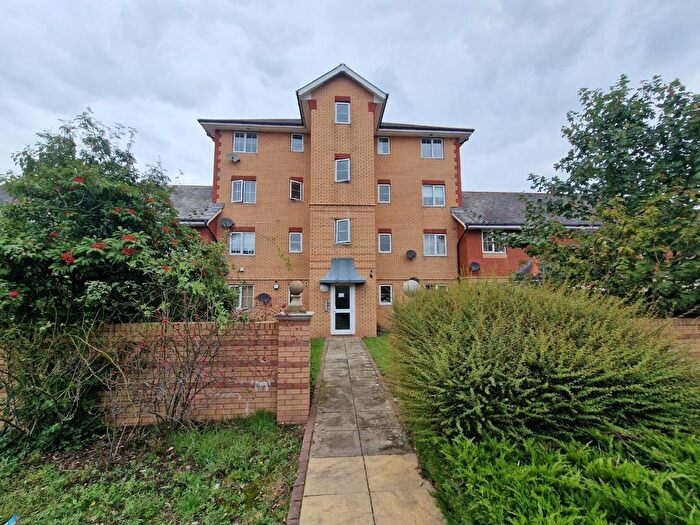 2 Bedroom Flat To Rent In Harrison Way, Cardiff, CF11