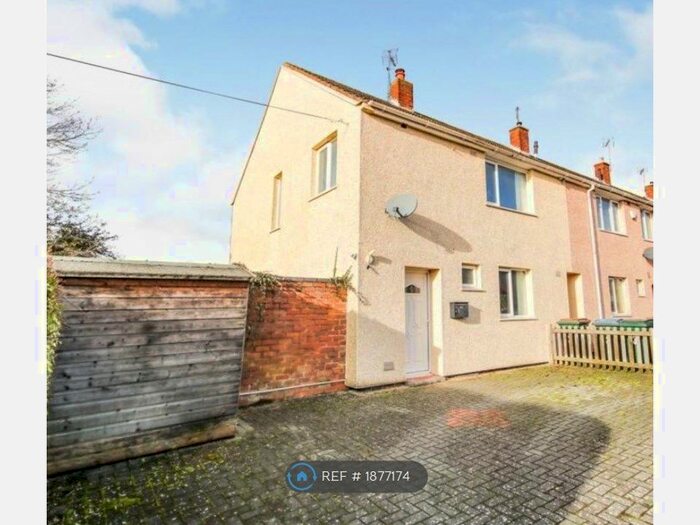 3 Bedroom End Of Terrace House To Rent In Brazil Street, Coventry, CV4