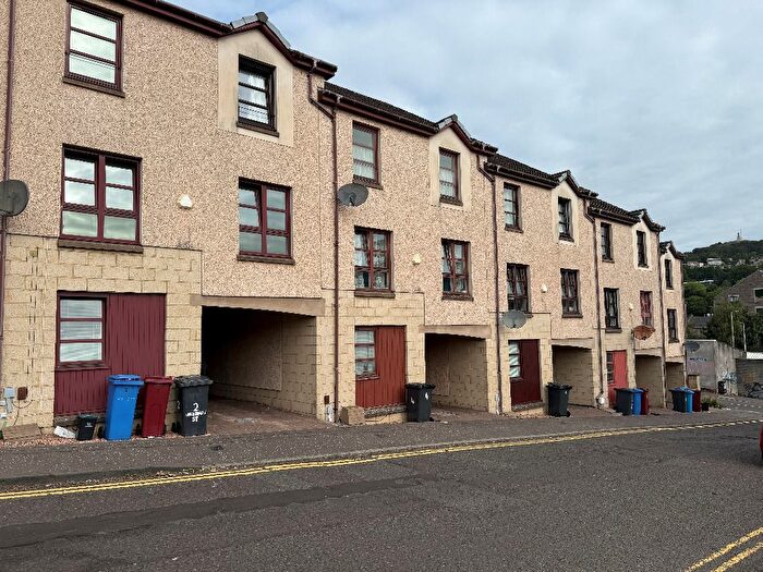 4 Bedroom Semi-Detached House To Rent In Urquhart Street, City Centre, Dundee, DD1