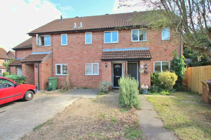 2 Bedroom Terraced House To Rent In Lindsay Drive, Abingdon, OX14