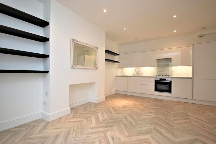 1 Bedroom Flat To Rent In Wilberforce Road, N4