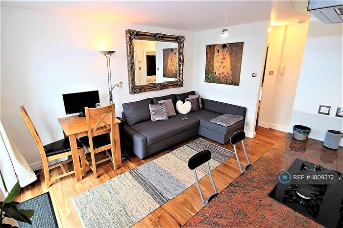 1 Bedroom Flat To Rent In Kennington Road, London, SE11