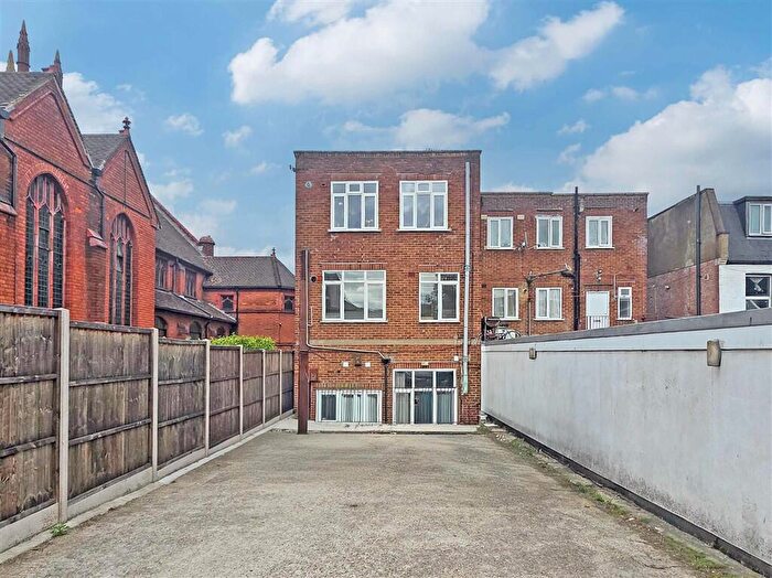 1 Bedroom Flat For Sale In High Street, Wealdstone, HA3