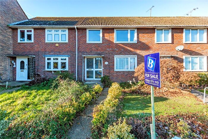 3 Bedroom Terraced House For Sale In Clay Hill Road, Basildon, Essex, SS16