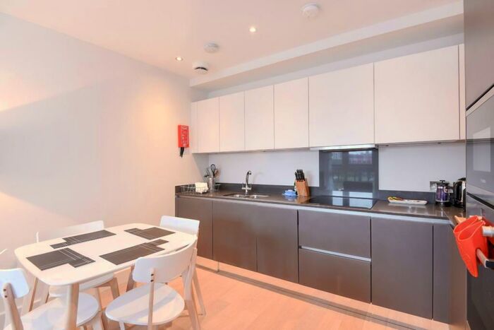 2 Bedroom Apartment To Rent In The Glassworks, Deptford Bridge, London, SE8