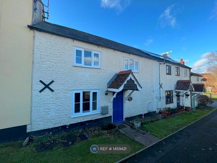 2 Bedroom Terraced House To Rent In Brook Street, Warminster, BA12