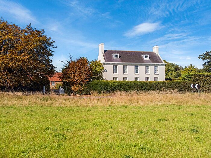 8 Bedroom Detached House For Sale In Selsey Road, Chichester, PO20