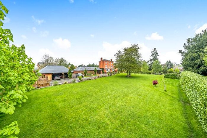 6 Bedroom House For Sale In Kingsland, Leominster, Herefordshire, HR6
