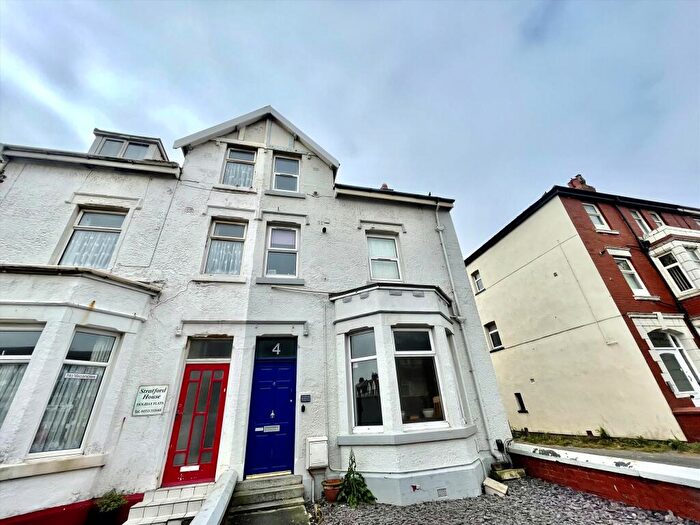 2 Bedroom Flat To Rent In Haddon Road, Blackpool, Blackpool, FY2