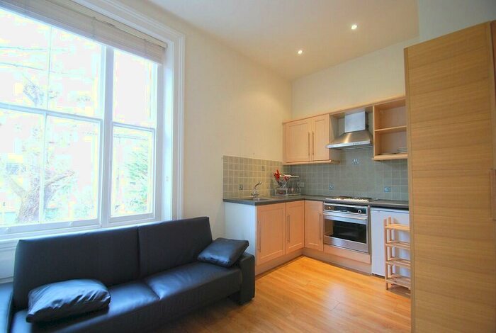 Studio To Rent In Buckland Crescent, Belsize Park, London, NW3