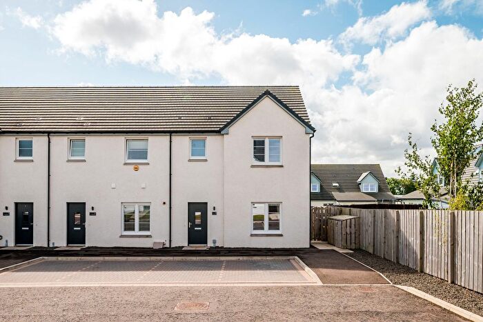 3 Bedroom End Of Terrace House For Sale In Mona Place, Broughty Ferry, DD5