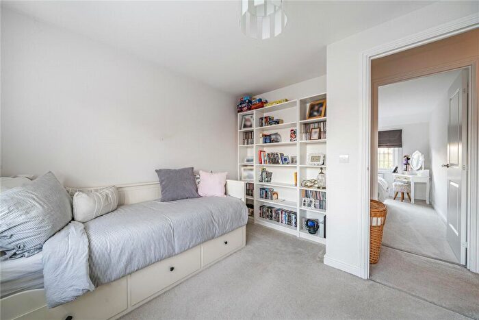 4 Bedroom Detached House For Sale In Pythouse Close, Badbury Park, Swindon, SN3