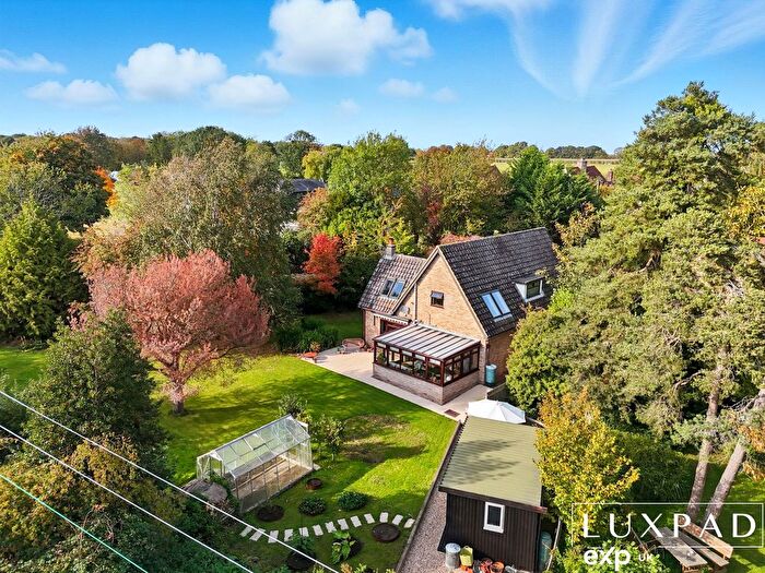 4 Bedroom Detached House For Sale In The Retreat, Honey Tye, Leavenheath, Colchester, CO6