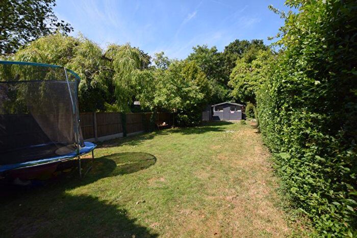 4 Bedroom Semi-Detached House To Rent In Sandling Village, Maidstone, ME14