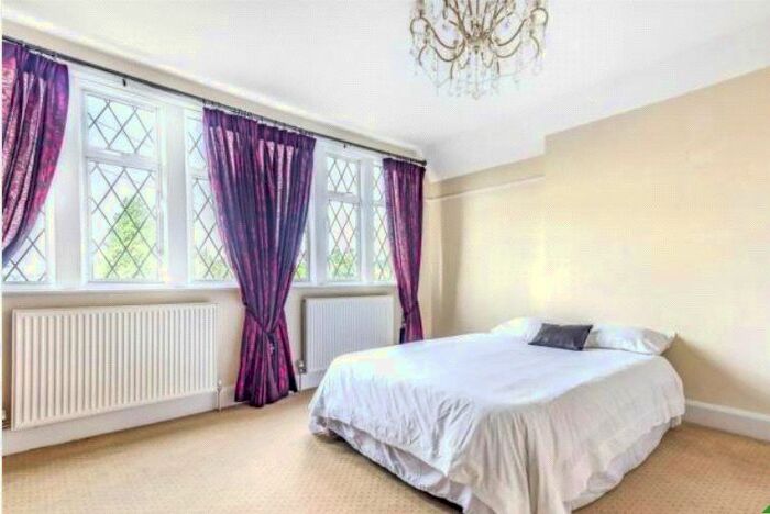 4 Bedroom Semi-Detached House To Rent In Raglan Gardens, Oxhey Hall, Watford, WD19