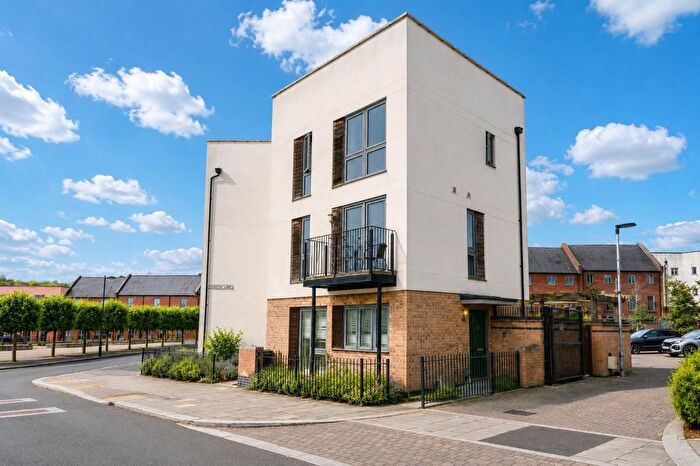 Studio For Sale In Knot Tiers Drive, Upton, Northampton, NN5