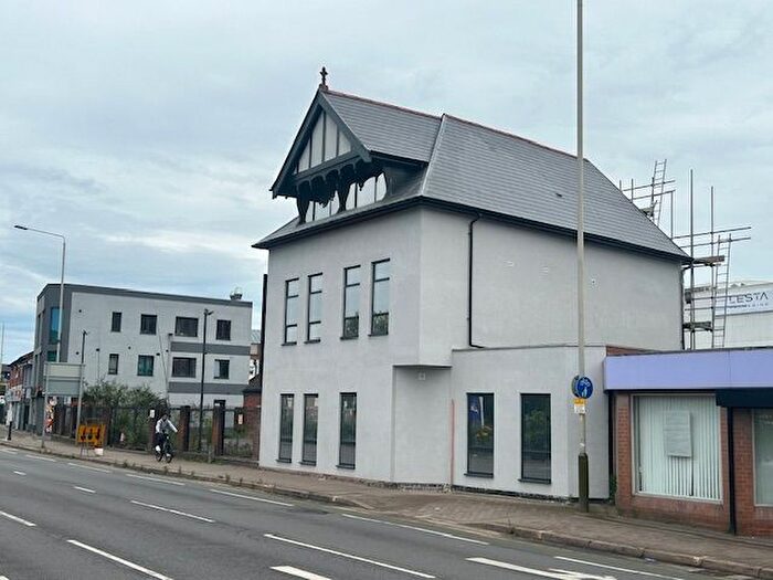 2 Bedroom Flat To Rent In Humberstone Road, Leicester, LE5