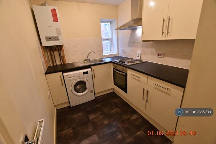 1 Bedroom Flat To Rent In Crescent Road, Luton, LU2