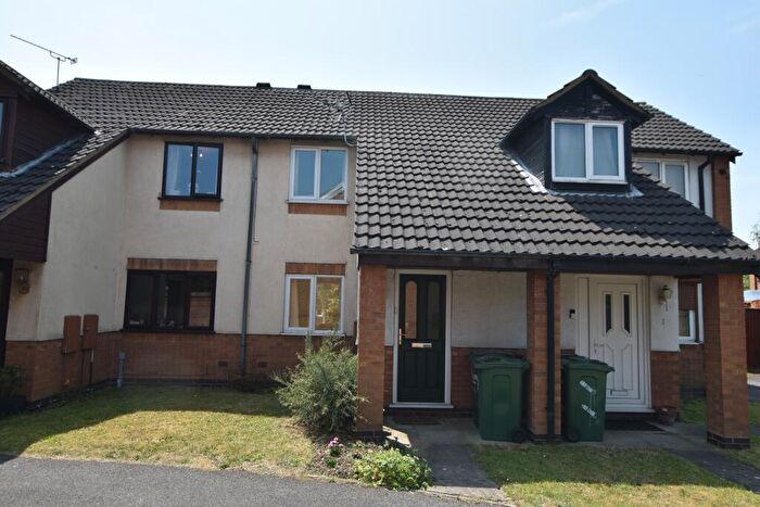 2 Bedroom Town House For Sale In Fox Covert, Loughborough, LE11