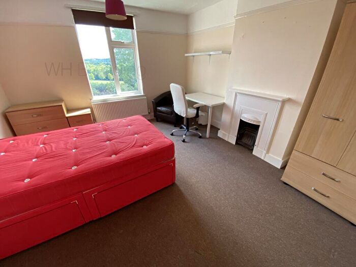 5 Bedroom House To Rent In St. Martins Hill, Canterbury, CT1