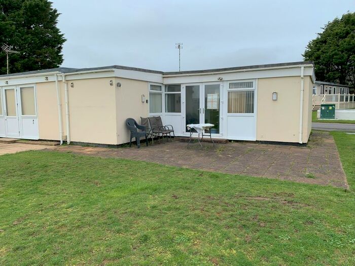 3 Bedroom Chalet For Sale In Chalet, Carmarthen Bay Holiday Village, Kidwelly, Carmarthenshire, SA17