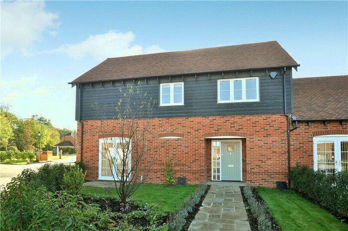 3 Bedroom End Of Terrace House To Rent In Home Farm, Honey Lane, Hurley, Maidenhead, SL6