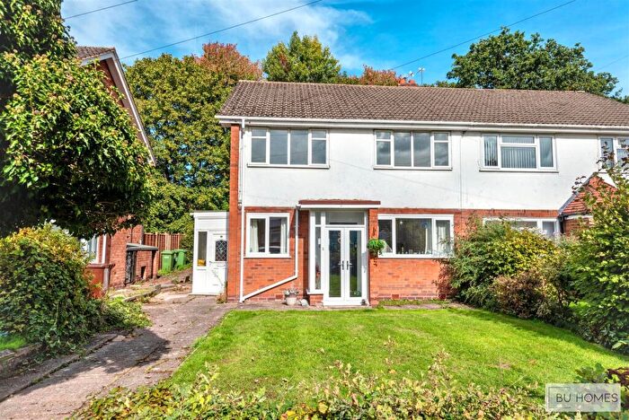 2 Bedroom Maisonette To Rent In Marlbrook Close, Solihull, B92