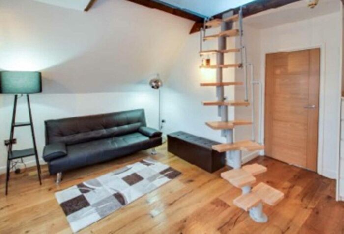 Flat To Rent In Kendrick Road, Reading, RG1