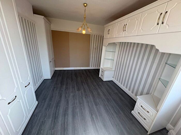 3 Bedroom Semi-Detached House To Rent In Bedroom Semi-Detached House, Tufton Road, Chingford, London, E4