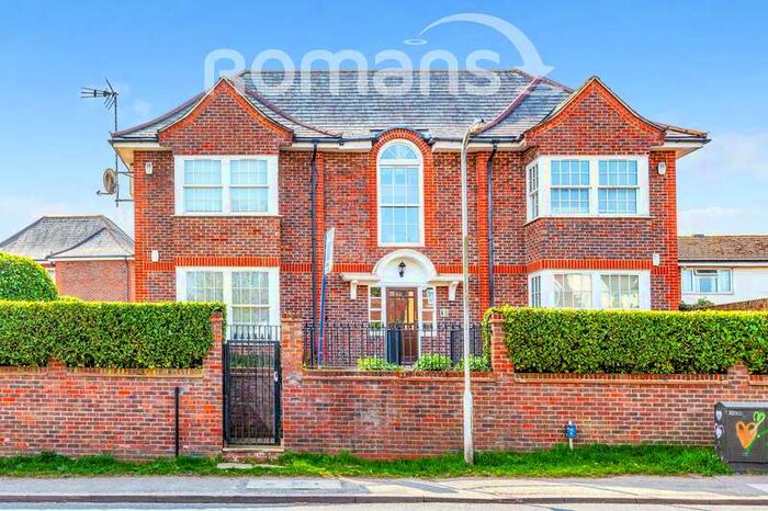 1 Bedroom Flat To Rent In Layters Green Lane, Chalfont St. Peter, SL9