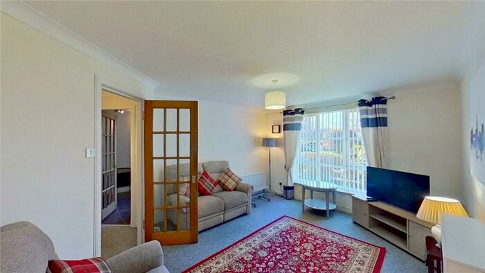 2 Bedroom Flat To Rent In Russell Gardens, Edinburgh, EH12