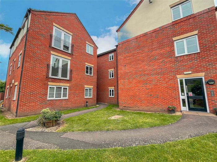 2 Bedroom Apartment For Sale In Tavinor Place, A Bonehill Road, Tamworth, Staffordshire, B78