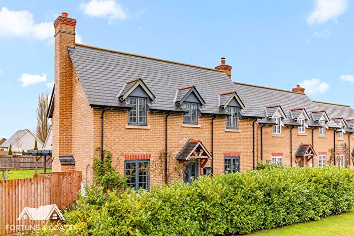 3 Bedroom Detached House For Sale In Downhall Road, Matching Green, Harlow, CM17