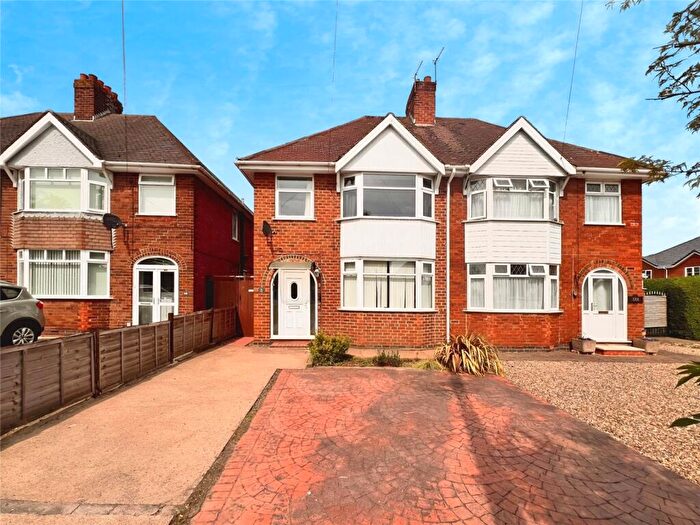 3 Bedroom Semi-Detached House For Sale In Stanton Road, Burton-on-Trent, Staffordshire, DE15