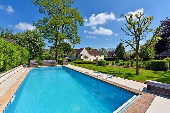 7 Bedroom Detached House To Rent In North End, Henley-On-Thames, RG9