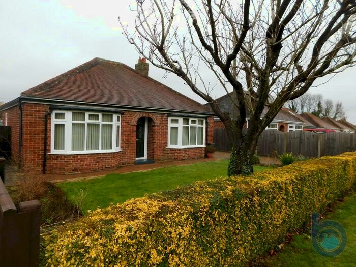 3 Bedroom Detached Bungalow To Rent In Church Street, PE6