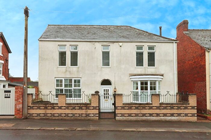 4 Bedroom Detached House For Sale In Prospect Road, Old Whittington, Chesterfield, S41